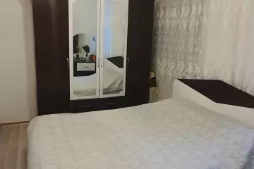 Satılır Köhnə Tikili İçərişəhərdə