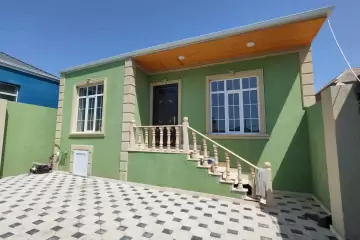Satılır Həyət Evi Savalan Qəsəbəsida