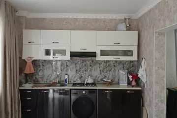 Satılır Həyət Evi Buzovnada