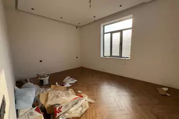 Satılır Həyət Evi 6-cı Mikrorayonda