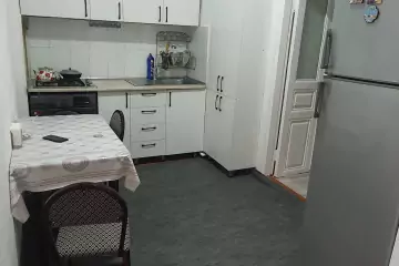 Satılır Köhnə Tikili İçərişəhərdə