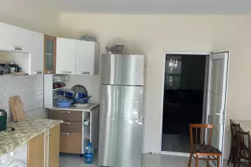 Satılır Bağ Evi Mərkəzi Poçtda