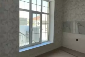 Satılır Həyət Evi Binədə