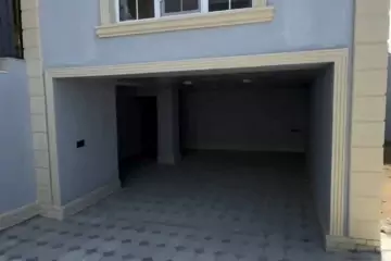 Satılır Həyət Evi Binədə