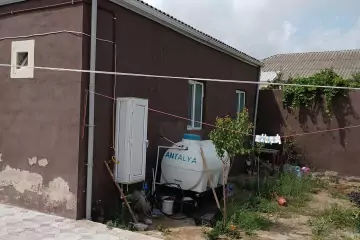Satılır Həyət Evi Buzovnada