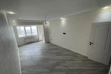 Satılır Yeni Tikili 8-ci Kilometrdə 