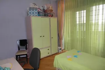 Satılır Yeni Tikili Heydər əliyev Mərkəzində