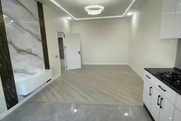 Satılır Yeni Tikili 8-ci Kilometrdə