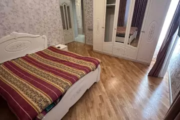 Aylıq Kirayə Yeni Tikili Elmler Akademiyasıda