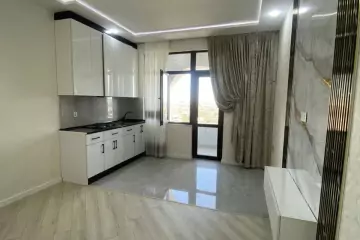 Satılır Yeni Tikili 8-ci Kilometrdə