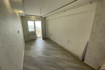 Satılır Yeni Tikili 8-ci Kilometrdə