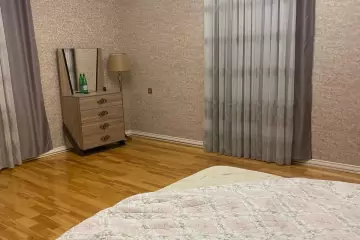 Satılır Bağ Evi Nardaranda