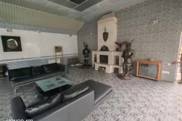 Satılır Bağ Evi Novxanıda