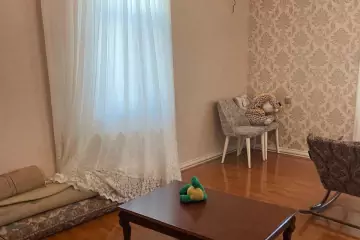 Satılır Bağ Evi Nardaranda