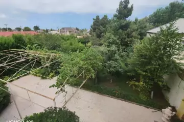 Satılır Bağ Evi Novxanıda