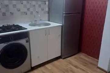 Satılır Həyət Evi Bakıda