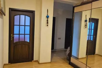 Satılır Yeni Tikili Həzi Aslanovda