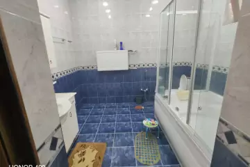 Satılır Bağ Evi Novxanıda