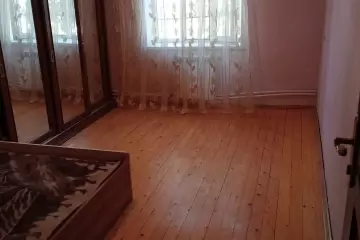 Aylıq Kirayə Həyət Evi Xırdalan şəhərində