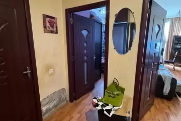 Satılır Yeni Tikili Yeni Yasamalda