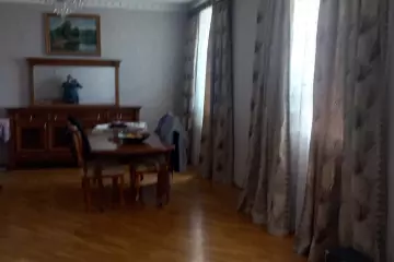 Aylıq Kirayə Villa Ukraniya Dairəsida