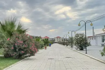 Satılır Yeni Tikili Buzovnada