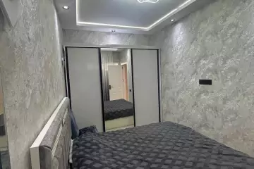 Satılır Köhnə Tikili 8-ci Mikrorayonda