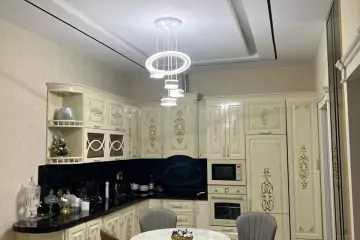 Aylıq Kirayə Yeni Tikili Elmler Akademiyasıda