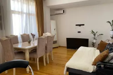 Satılır Yeni Tikili Masazırda