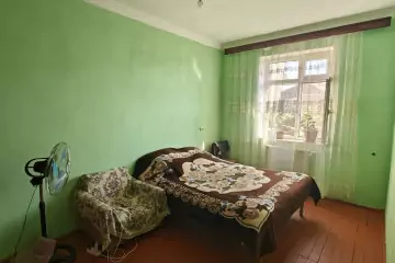 Satılır Həyət Evi Fəhlə Prospekti - Rabocidə