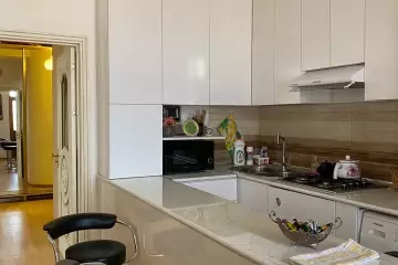 Satılır Yeni Tikili Masazırda