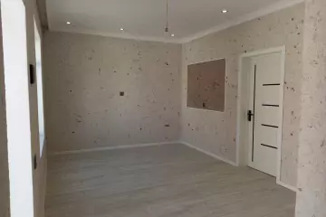 Satılır Bağ Evi Novxanıda