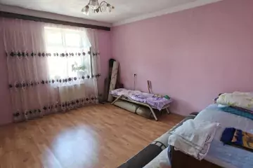 Satılır Həyət Evi Fəhlə Prospekti - Rabocidə