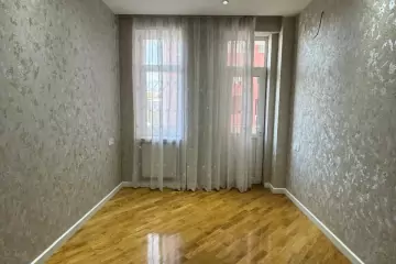 Satılır Yeni Tikili Yeni Yasamalda
