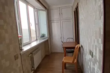 Satılır Köhnə Tikili Biləcəridə