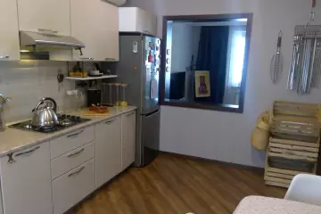 Satılır Bağ Evi Buzovnada