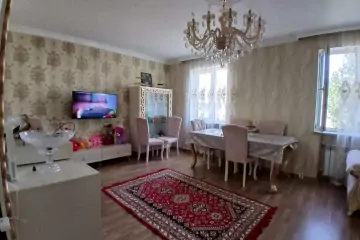 Satılır Köhnə Tikili Biləcəridə