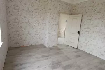 Satılır Həyət Evi Sarayda