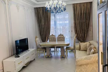 Satılır Yeni Tikili Ağ şəhər Kompleksində