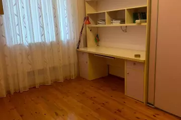 Satılır Bağ Evi Mərdəkanda