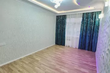 Satılır Köhnə Tikili 7-ci Mikrorayonda 