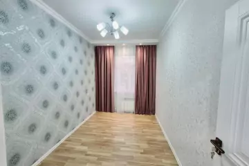 Satılır Köhnə Tikili 7-ci Mikrorayonda