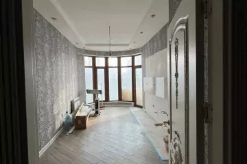 Satılır Yeni Tikili Qara şəhərda 