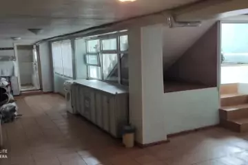 Satılır Həyət Evi Vtarov çastda