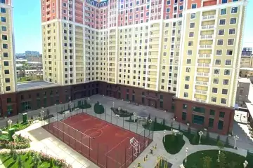 Satılır Yeni Tikili Elmler Akademiyasıda