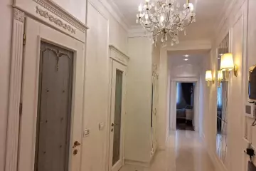 Satılır Yeni Tikili Elmler Akademiyasıda