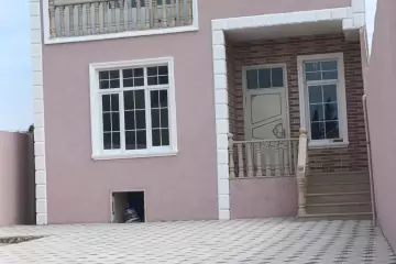 Satılır Həyət Evi Sarayda