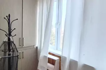 Satılır Köhnə Tikili 9-cu Mikrorayonda