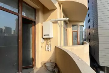 Satılır Yeni Tikili Qara şəhərda