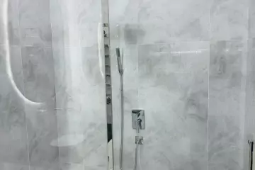 Satılır Yeni Tikili Ağ şəhər Kompleksində